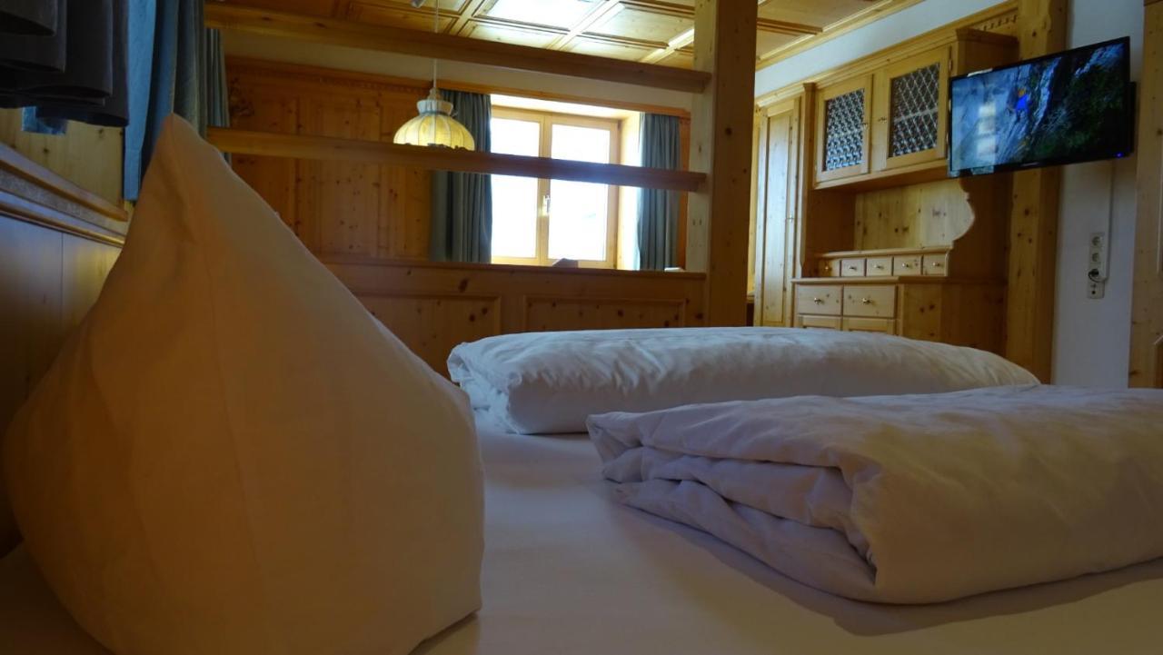 Pension Edelweiss Damuels Exterior foto