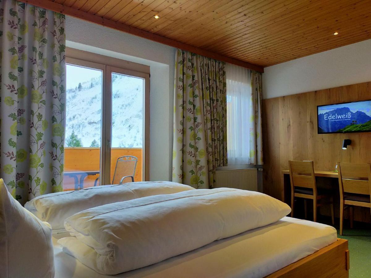 Pension Edelweiss Damuels Exterior foto